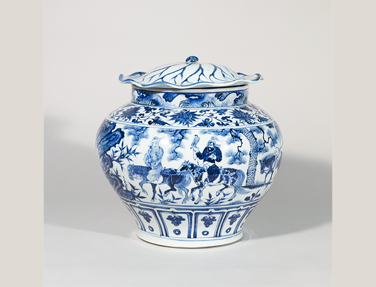 Iro-e and Sometuske: Elegantly Decorated Ceramicware